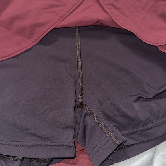 Outdoor Voices 3" Exercise Skort - Burgundy / Wine maroon Size S - Picture 4 of 5